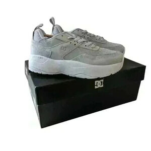 DC Women's E.Tribeka Platform TX Skate Shoe Size 5